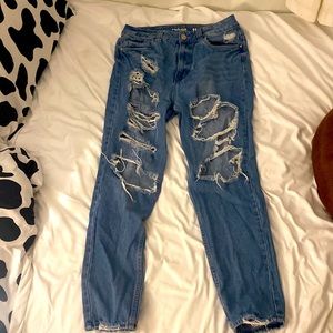 Size 11 High waisted blue jeans with holes